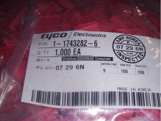 311600