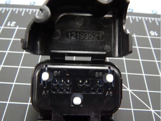 441547