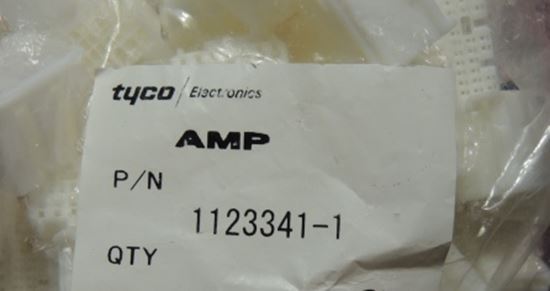 424369