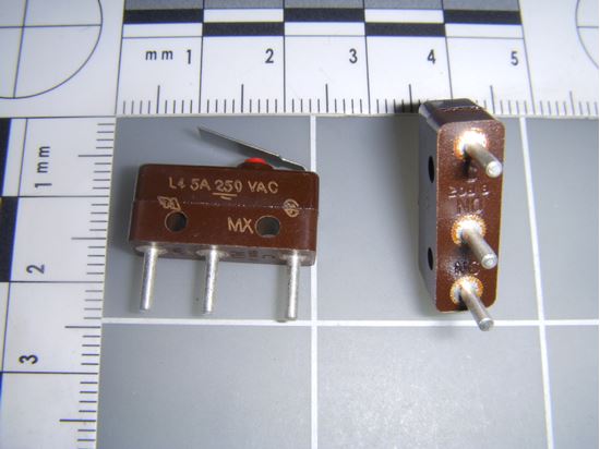 467900
