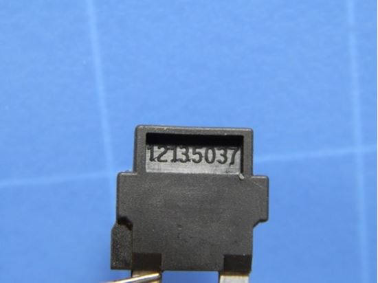 309198