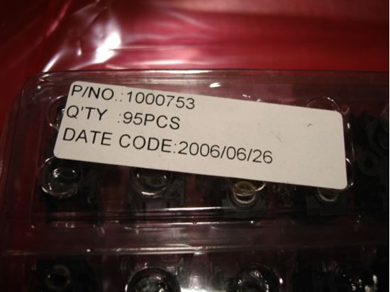 1000753