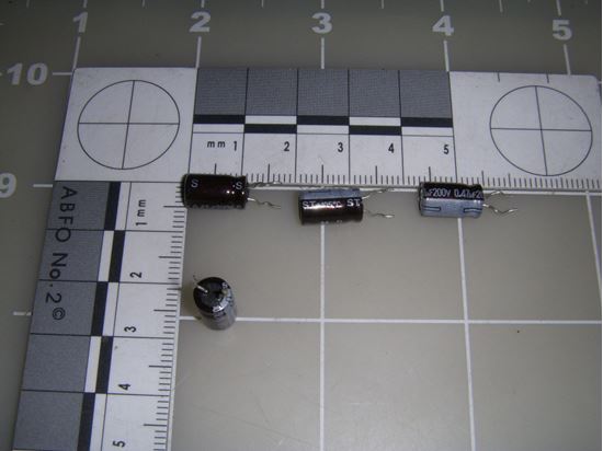 0.47UF-200V