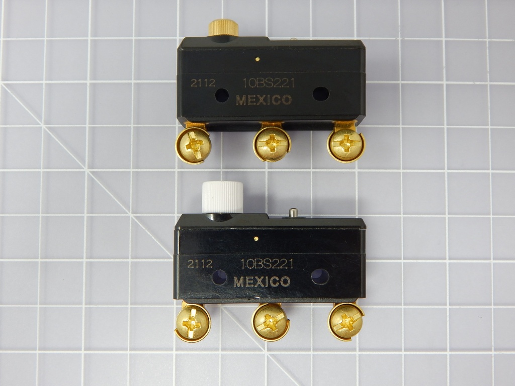 10BS221