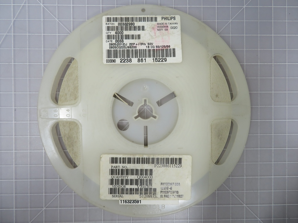 0805CG220J9B200