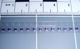 [325030] 0805CS-221EJPS