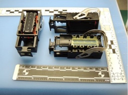 [415796] 1 928 403 386